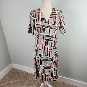 DFA NY Faux Wrap Short Sleeve V Neck Stretch Women's Dress Size Medium